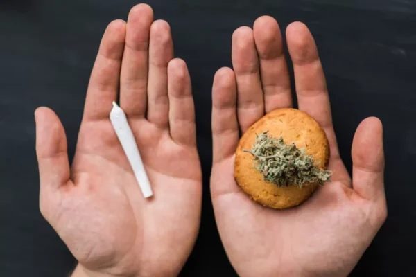 THC EDIBLES AND SMOKING: A COMPREHENSIVE COMPARISON!
